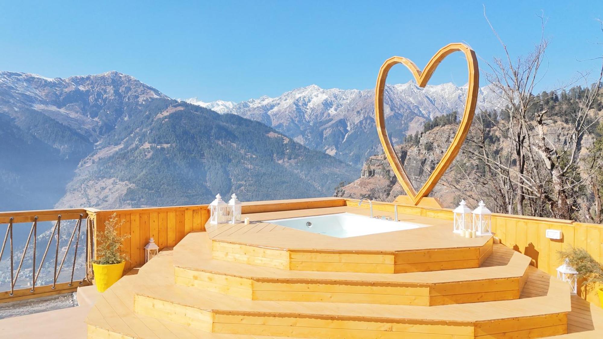 Infinity Sky Glamps Hotel Manāli Екстериор снимка